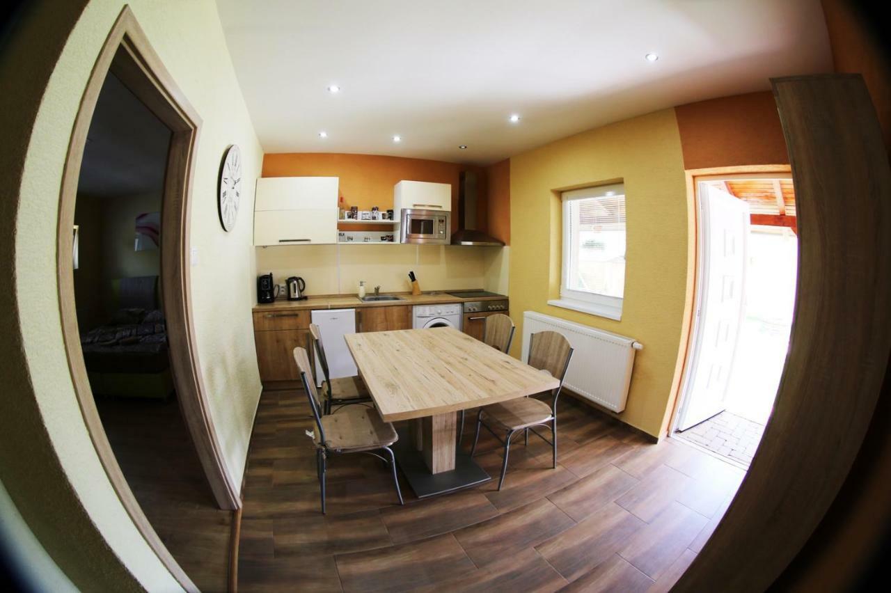 Apartmany Dimitra Štúrovo 外观 照片
